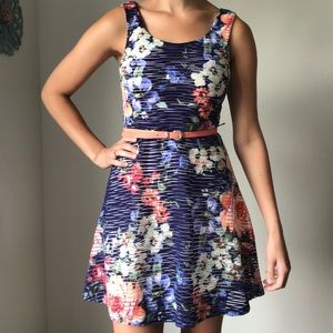 Blue floral dress with belt included